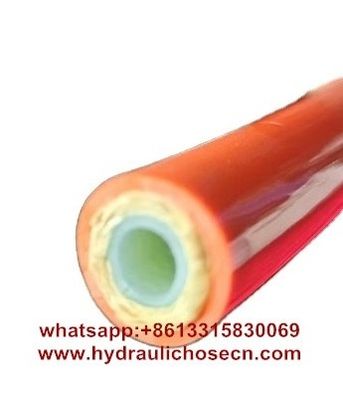 Chine Serre hydraulique en plastique thermique SAE 100 R8, SAE 100 R7 Facile à manipuler Plage de pression jusqu'à 5000 PSI fournisseur