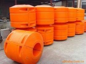 Les tuyaux flottants fournisseur