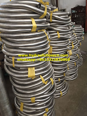 2.5 pouces de tuyau d'échappement flexible pour boîte de carton de voiture fournisseur