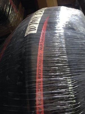 Bonne qualité tuyau pour camions-citernes / tuyau d'aspiration pour essence / tuyau d'aspiration pour camions-citernes diesel fournisseur