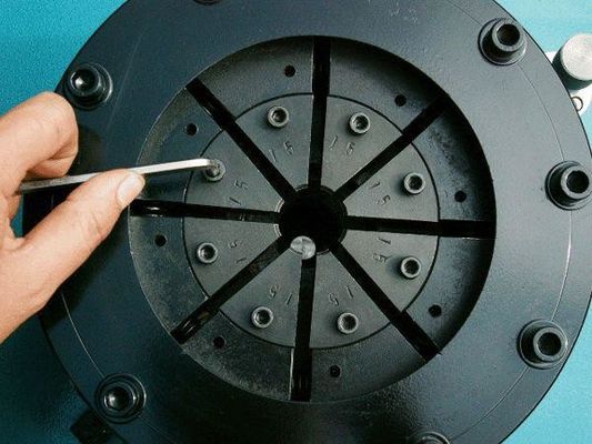 machine de dépôt de tuyaux outils / machine de dépôt de tuyaux hydrauliques / machine de dépôt de tuyaux / pinceuse fournisseur