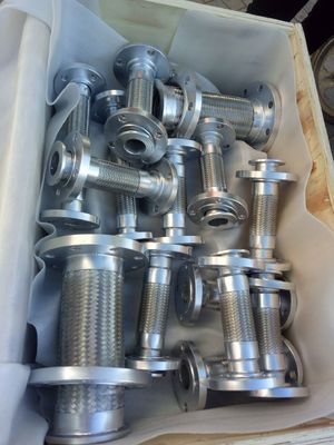 Tuyau flexible en acier inoxydable isolant sous vide à basse température / tuyau flexible en acier inoxydable à haute pression fournisseur