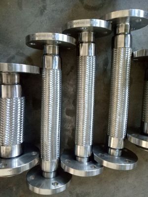 tuyaux métalliques flexibles/ tuyaux en acier inoxydable / absorbeurs de vibrations / tuyaux flexibles SS304/ joints de tuyaux métalliques fournisseur