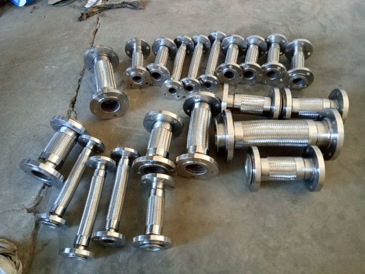 tuyaux métalliques flexibles/ tuyaux en acier inoxydable / absorbeurs de vibrations / tuyaux flexibles SS304/ joints de tuyaux métalliques fournisseur