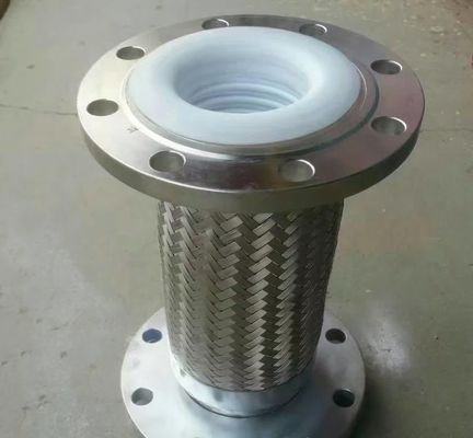 PTFE à basse pression / PTFE revêtement tuyau en acier inoxydable / tubes ondulés PTFE annulaires / tubes ondulés PTFE en spirale fournisseur