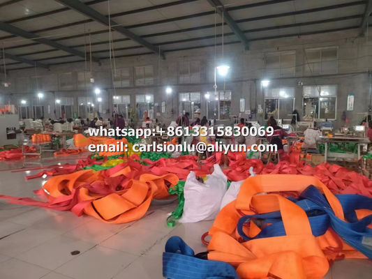 Des sangles à chenilles de haute performance pour le transport et le remorquage de marchandises lourdes fournisseur