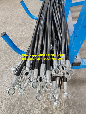 Tuyau hydraulique noir pour applications intensives conforme ou supérieur aux exigences SAE 100R2AT fournisseur