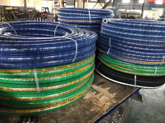 Radius de courbure de 500 mm tuyau en caoutchouc vapeur avec doublure EPDM et certification de sécurité 13 fournisseur