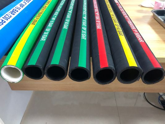 Plage de température -40°F à 450°F -40°C à 232°C tuyau en caoutchouc à vapeur pour applications à vapeur sous pression fournisseur