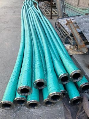 tuyau de décharge d'aspiration d'eau de haute résistance renforcée pour 1-6 pouces de diamètre intérieur et 1 pouce à 20 pouces de diamètre fournisseur