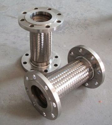 tuyau en acier inoxydable / tuyau métallique flexible / tuyau flexible en acier inoxydable / tuyau d'extincteur fournisseur